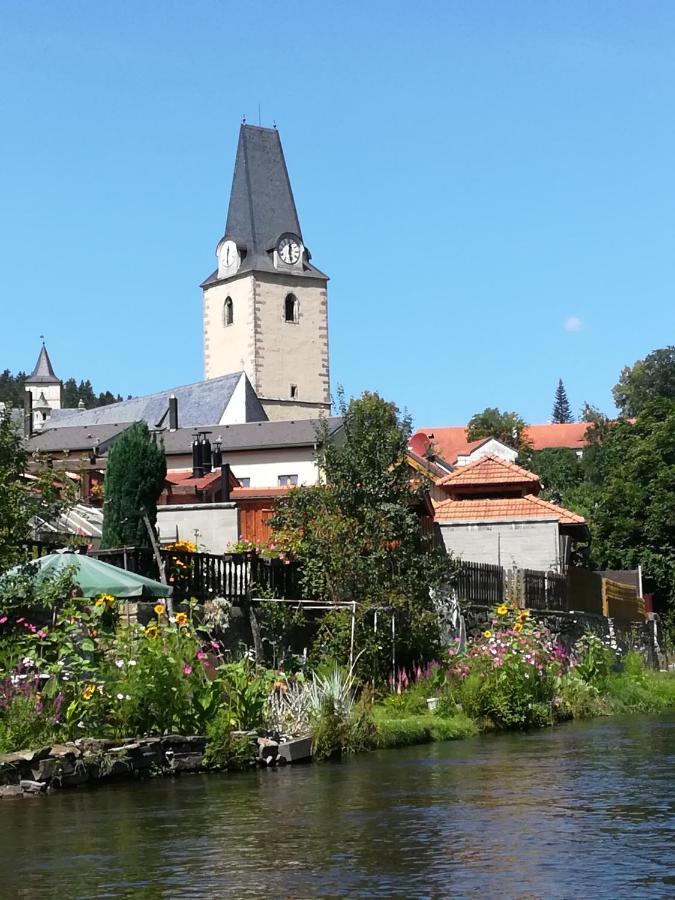 Kemp Lipno - Jenisov Hotel Horní Planá Kültér fotó